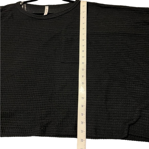 NWOT Melody Thomas Studio Long Sleeve Black Waffle Knit Dolman Top - Picture 2 of 6
